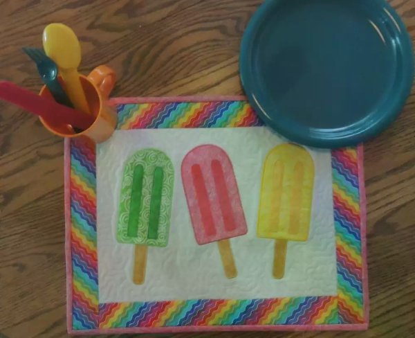 How To Digitize Summer Placemats, Part 1 - Applique