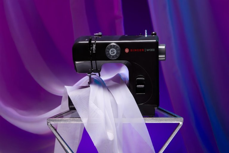Perfectly Hem and Mend Curtains with the SINGER® M1000 Black